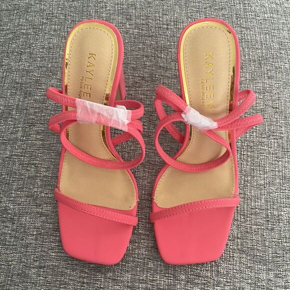 Kayleen By Los Angeles Women's Criss-Cross Elastic Ankle Strap - Picture 3 of 9